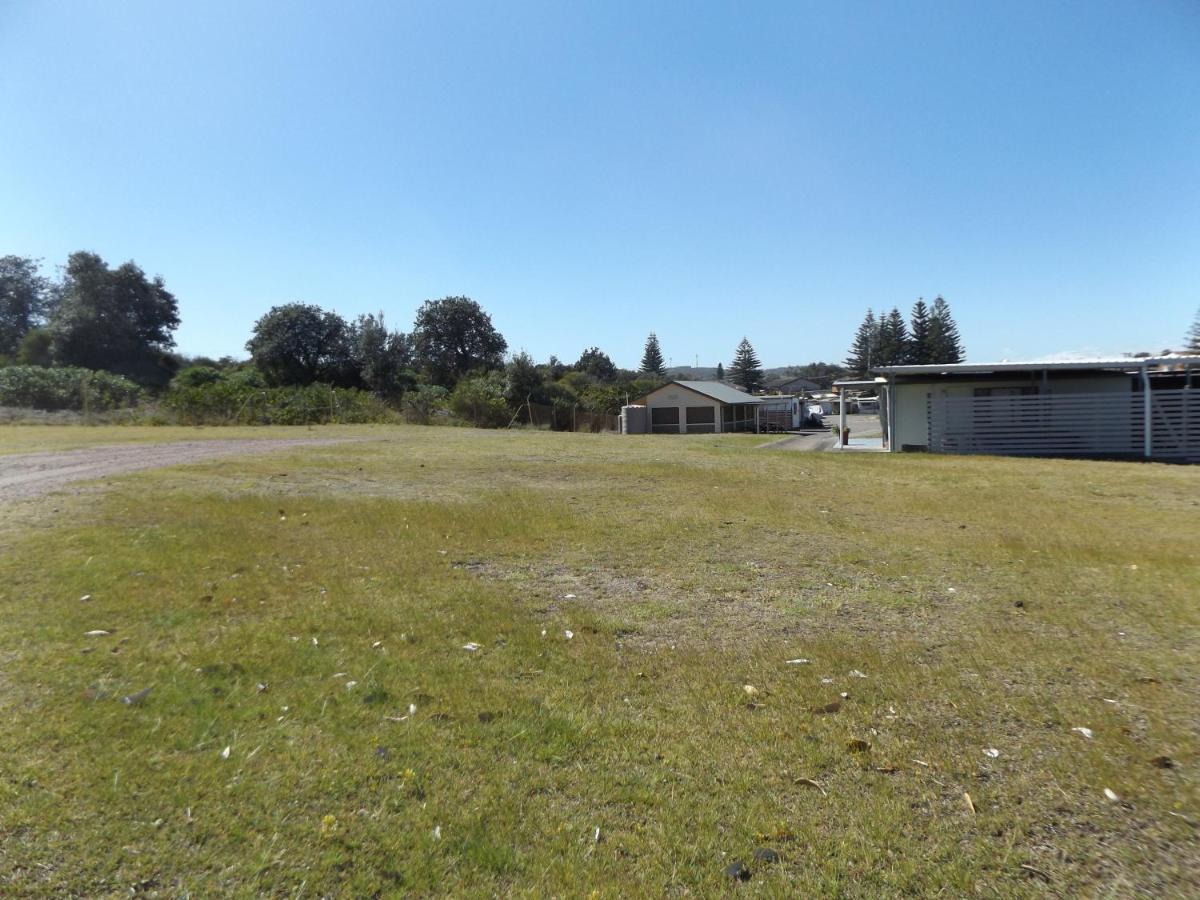 Birubi Beach Holiday Park Anna Bay Exterior photo